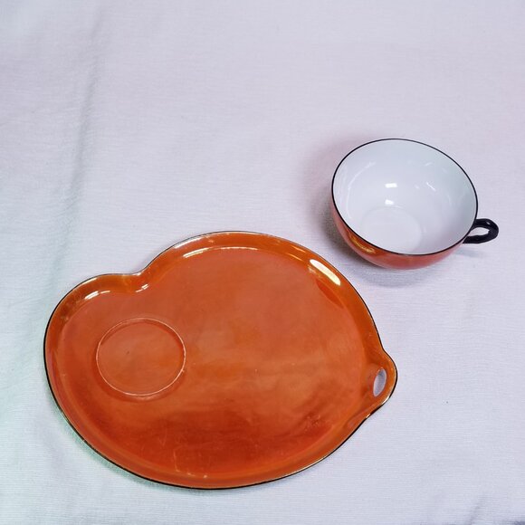 Vintage Bavaria Lusterware Tea Cup & Snack/Sandwich Plate - Picture 4 of 9
